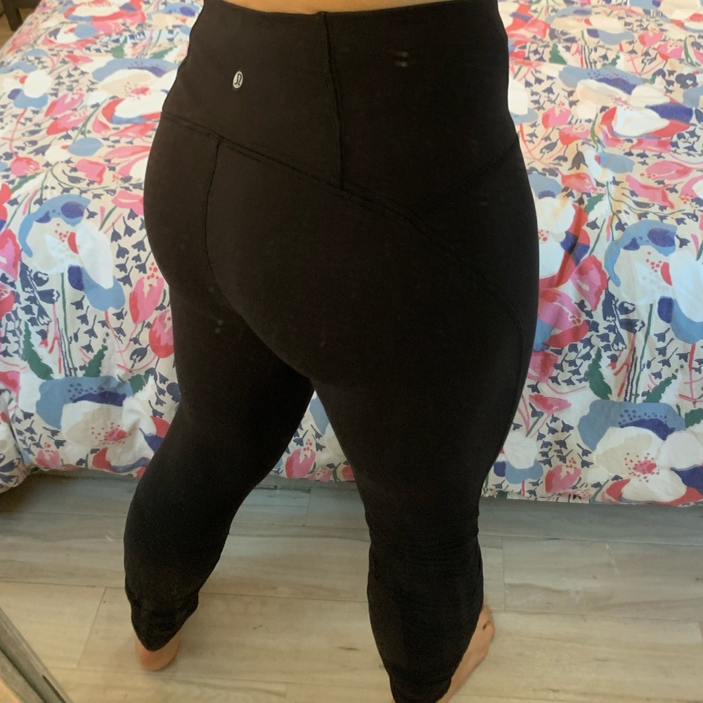 Ruched LULU leggings. Like new.